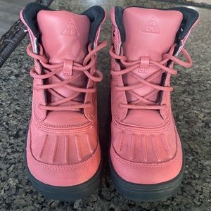 Woodside 2 High PS 'Light red wood